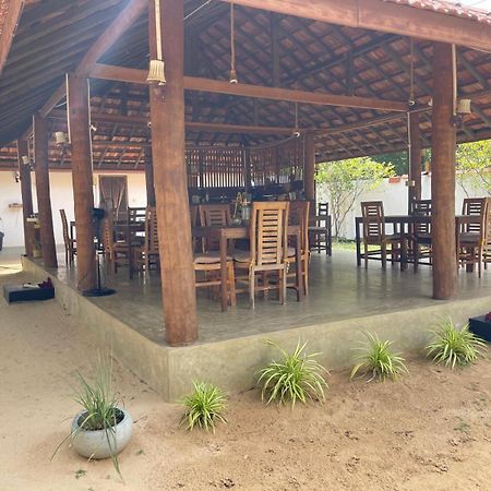 Sea Sand Resort Kalpitiya Exterior foto